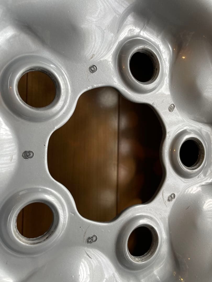 FLAT4製VW Type2用ストックホイール14インチ