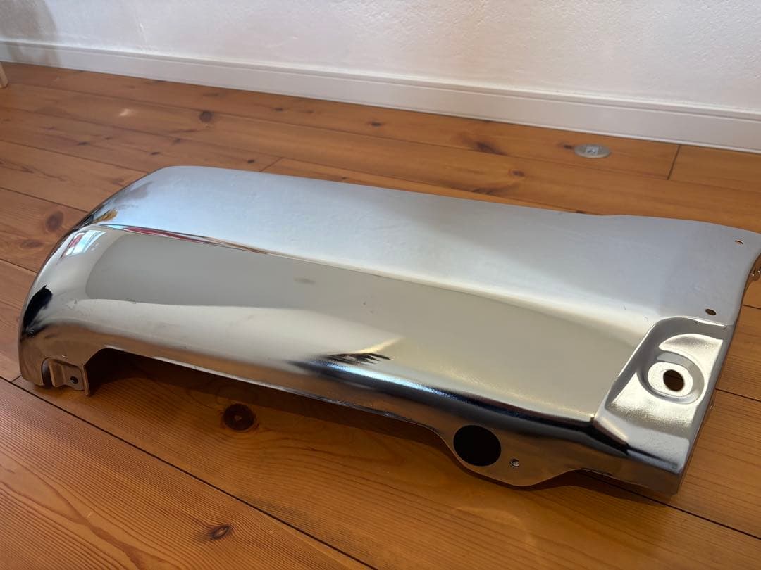 ハイラックス サーフ 185 純正 右　リア コーナー バンパー メッキ