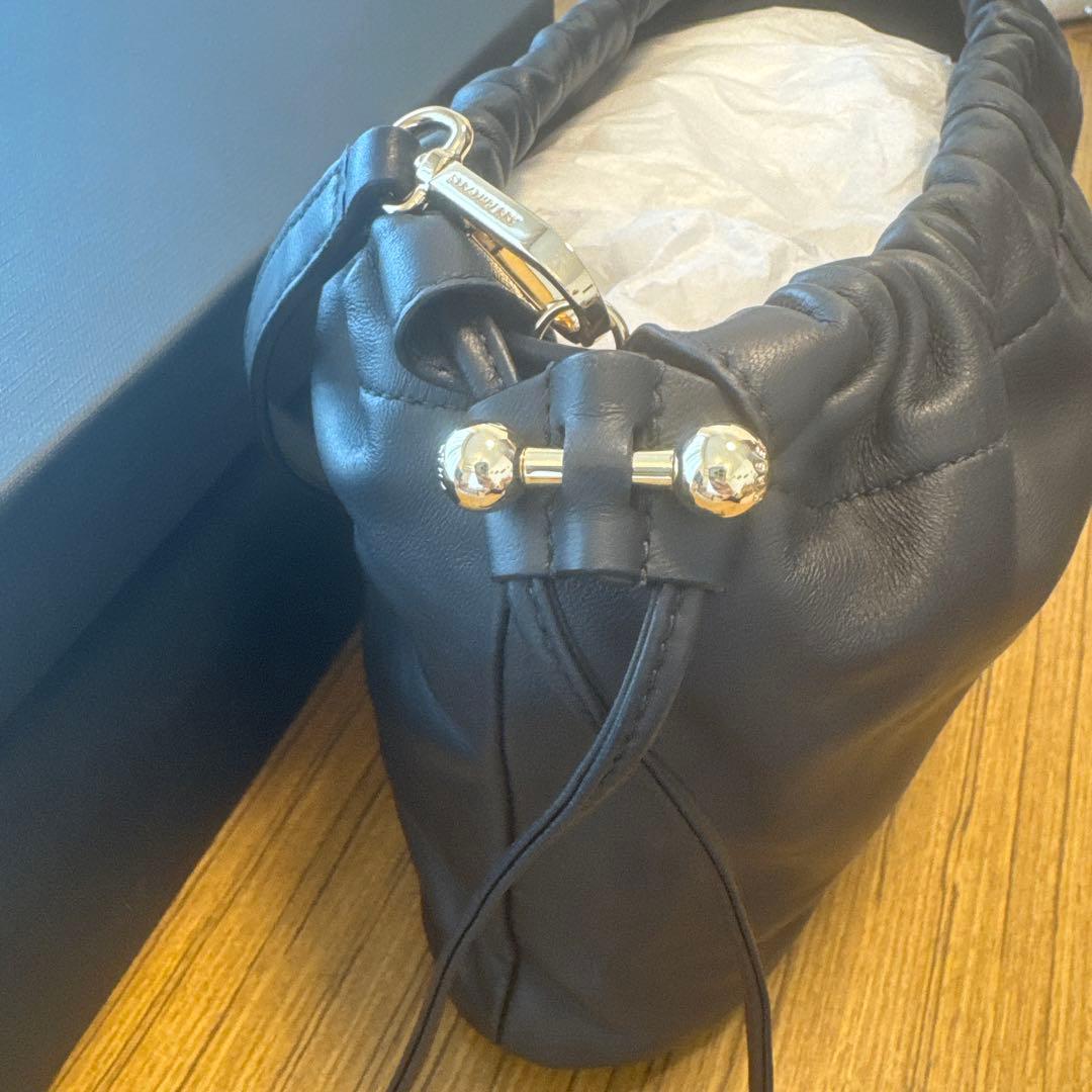 バッグ STRATHBERRY Charlotte Midi Drawstring