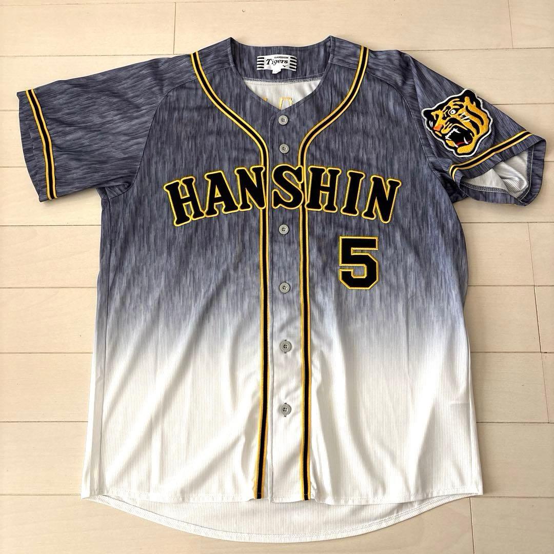 阪神タイガース　レプリカユニフォームＬ（未使用に近い）＆応援タオル