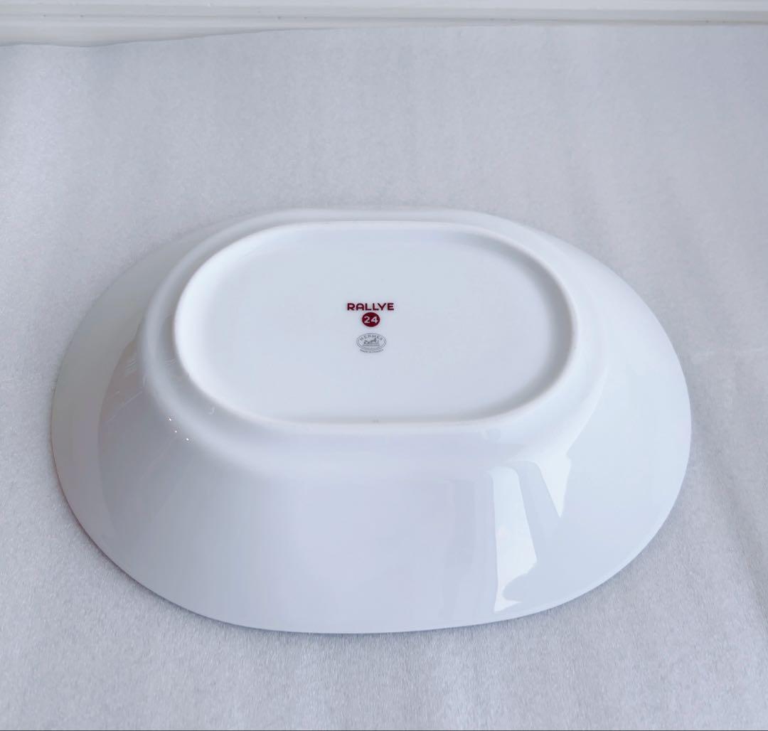 HERMES ラリー24 オーバルプレート　ホワイト/ ブラック