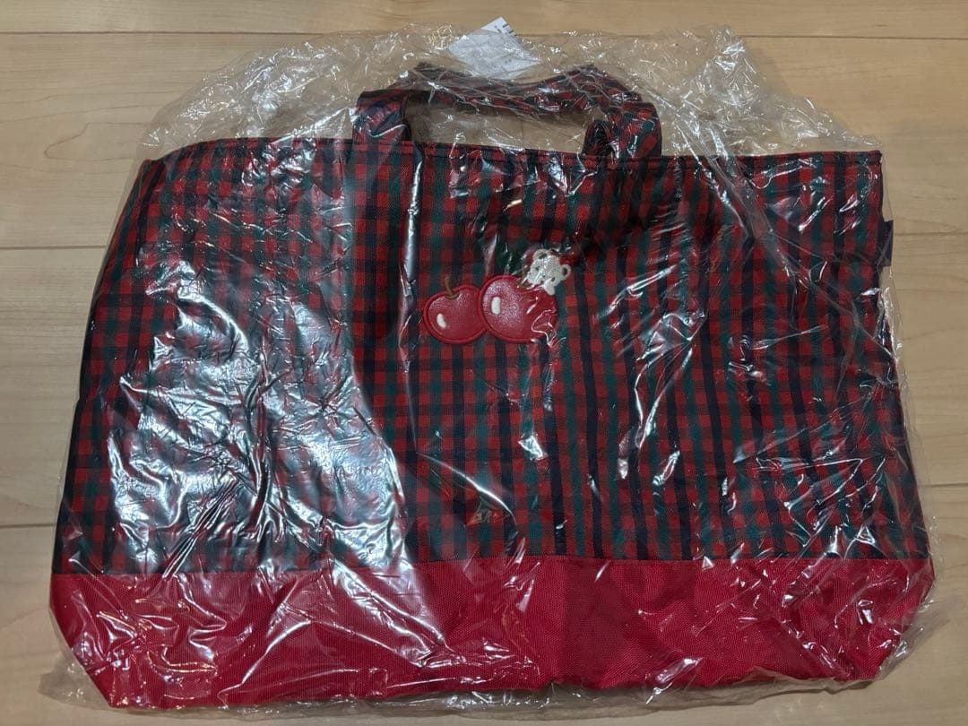 新品★タグ付き★familiarトートバッグ