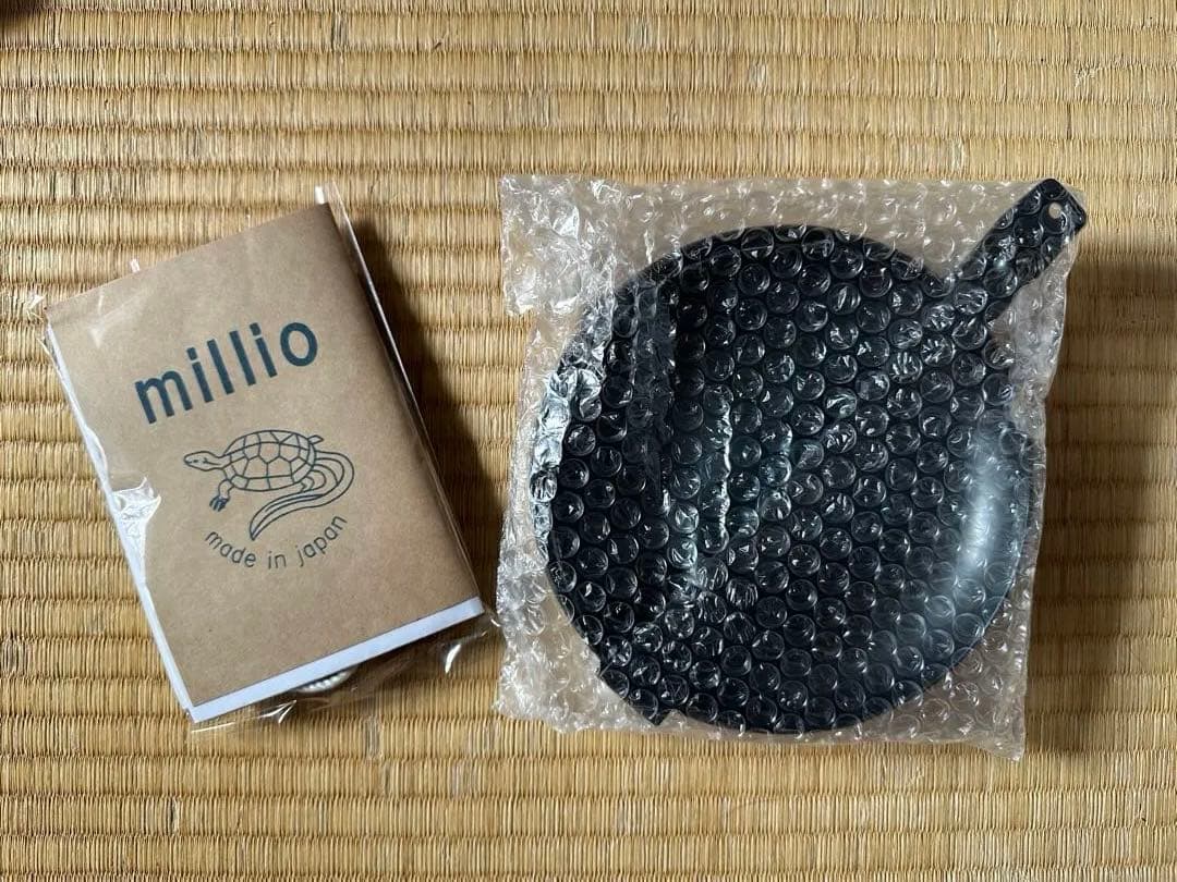 millio コンパクトフライパン17㎝Ω蓋セット（サンゾーモデル）槌目ハンドル