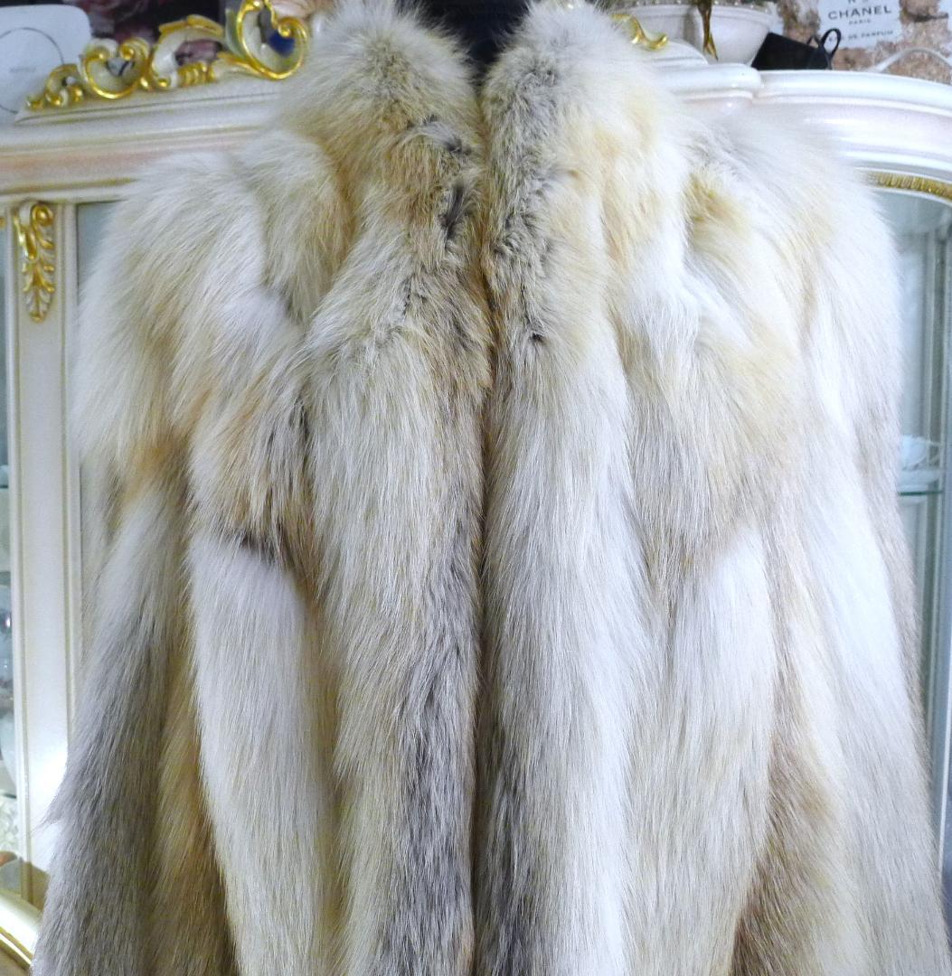 超お買い得【EMBA】超高級プラチナFOXfurロングコート(登録ナンバー付）◇