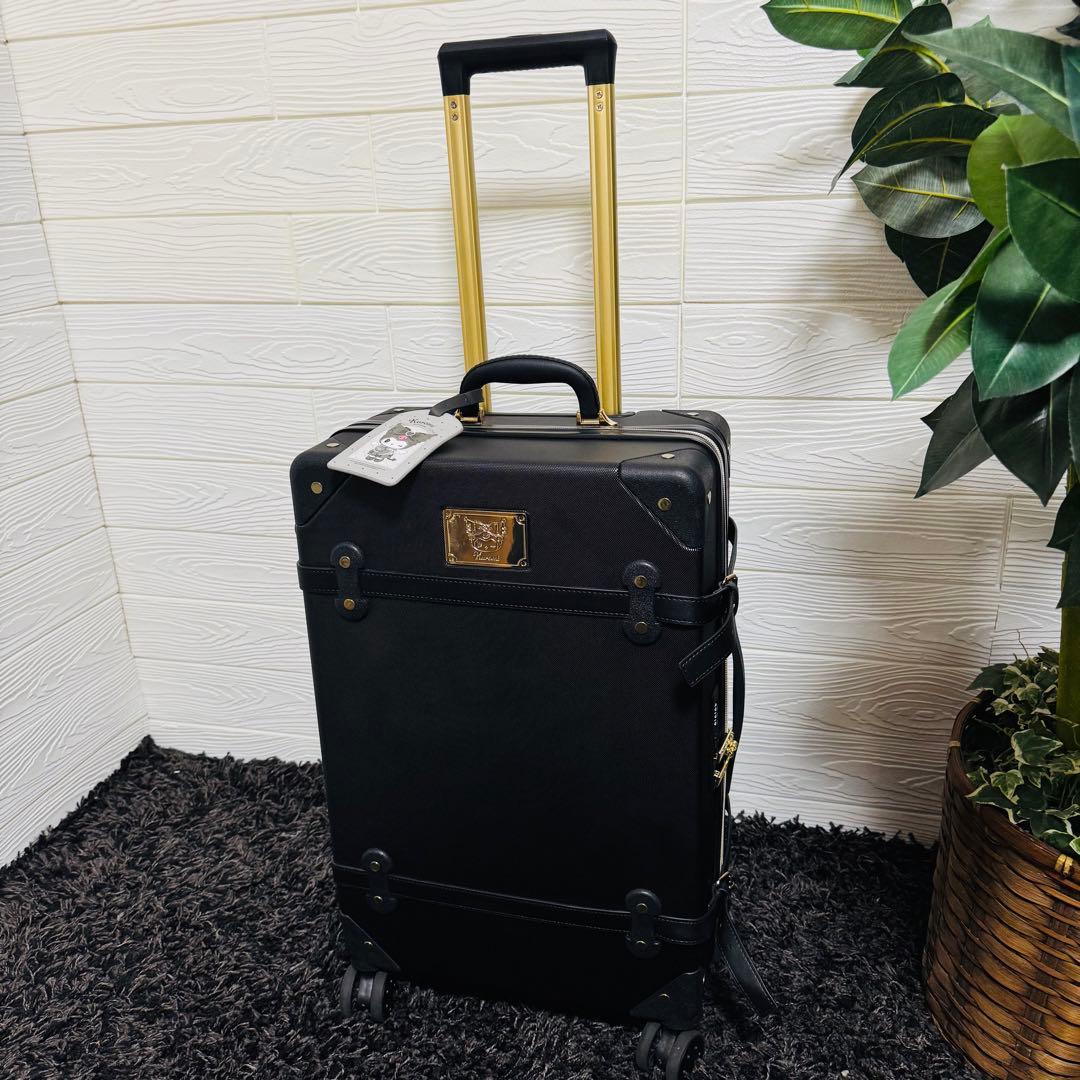 ま*ろ様 限定品　サンリオ　キャリーケース　スーツケース　　おめかし天使　マイメ