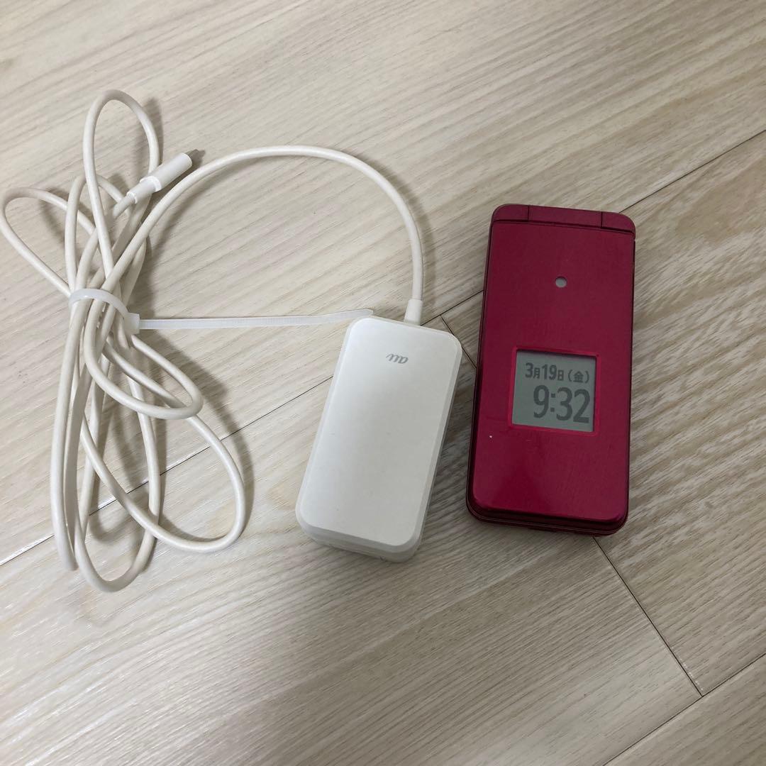 美品 au KYF41 本体 充電器セット