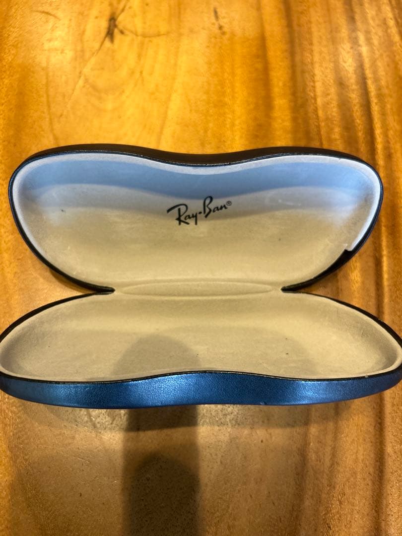 美品　イタリア製　Ray-Ban RB2132 ニューウェイファーラー　レイバン