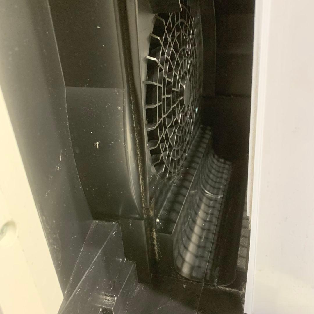 K689 SHARP 空気清浄機 2022年製 KC-J50-W