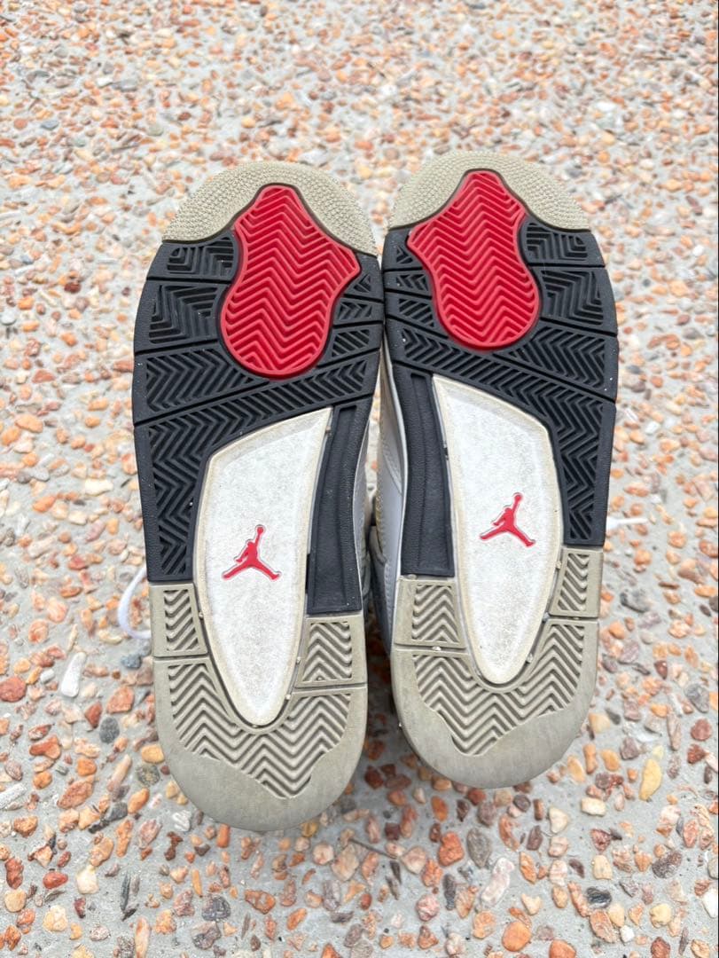 Air Jordan 4 ホワイト/グレー/ブラック