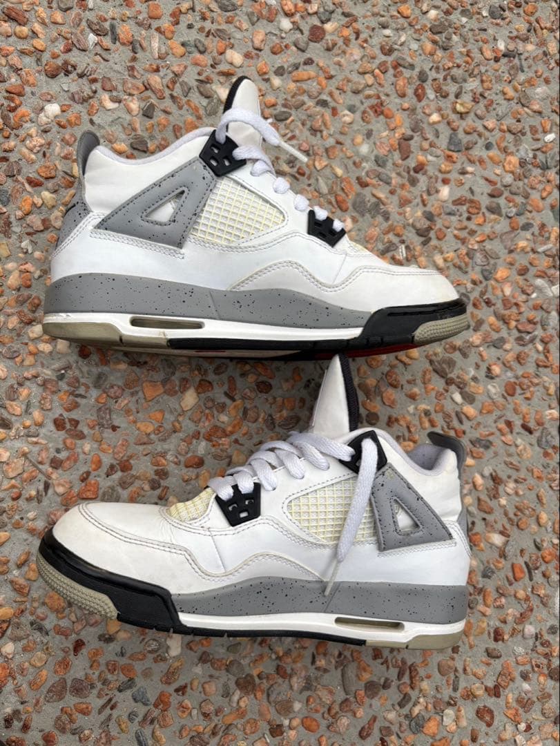 Air Jordan 4 ホワイト/グレー/ブラック