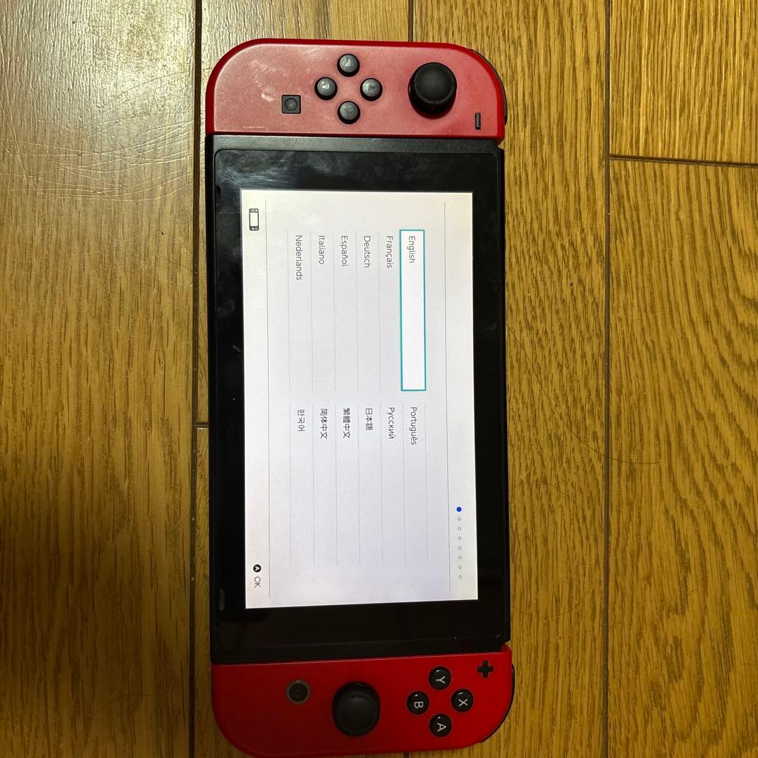 スーパーマリオオデッセイセットのSwitch本体 又付属品が3点