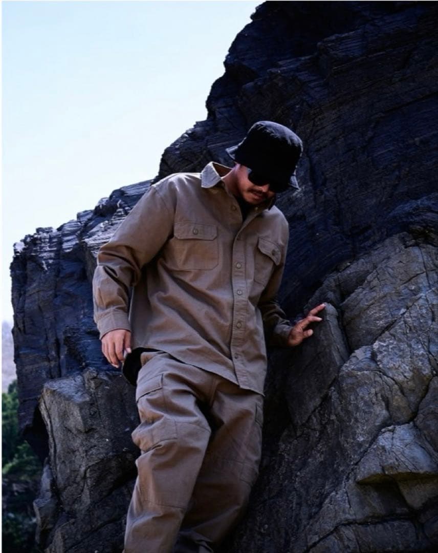 定価22000円セットアップ/ビラボンADIV ミリタリーシャツ➕カーゴパンツ