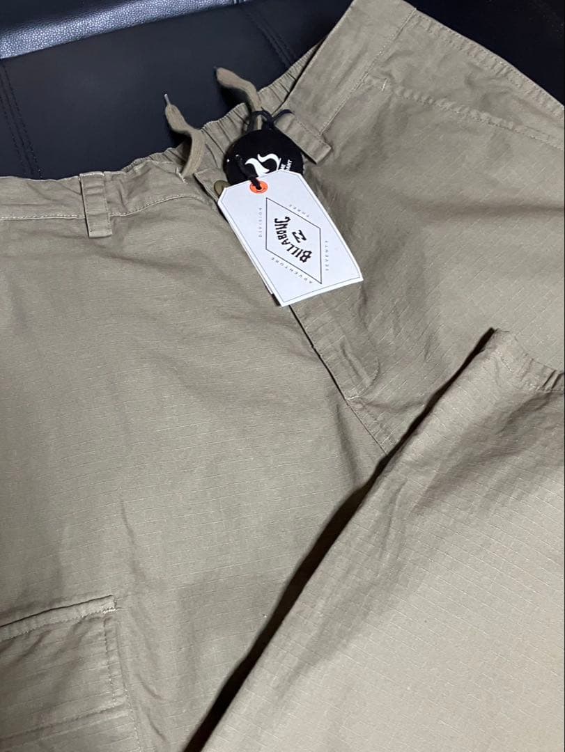 定価22000円セットアップ/ビラボンADIV ミリタリーシャツ➕カーゴパンツ