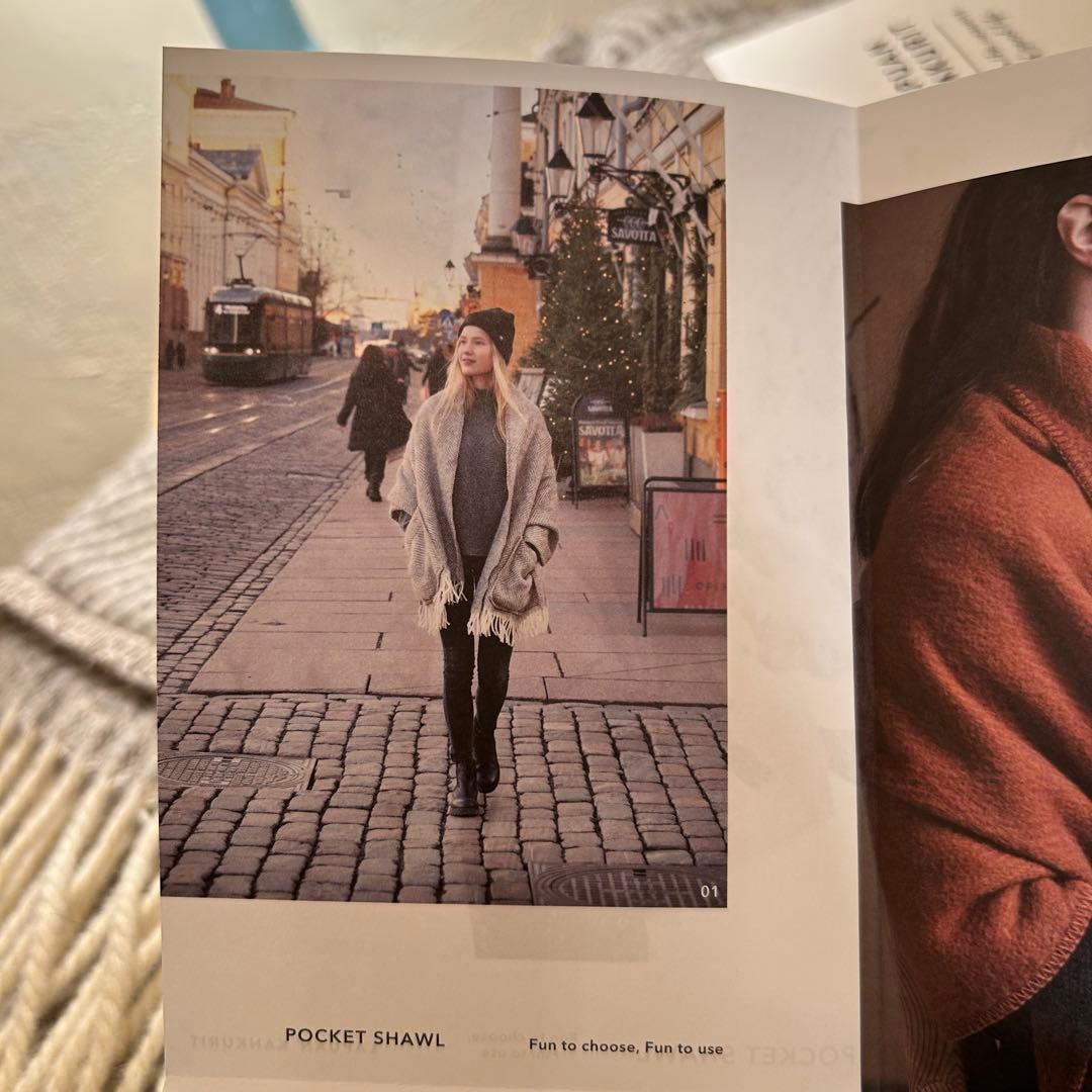 LAPUAN KANKURIT MARIA ポケット付きショール　ブラウン