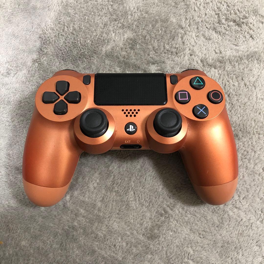 ps4 コントローラー付　ソフト多数有り