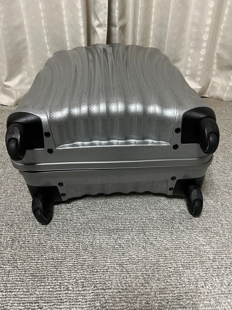 【即購入可】サムソナイト　コスモライト　シルバー　88L【美品】【くっきー様】