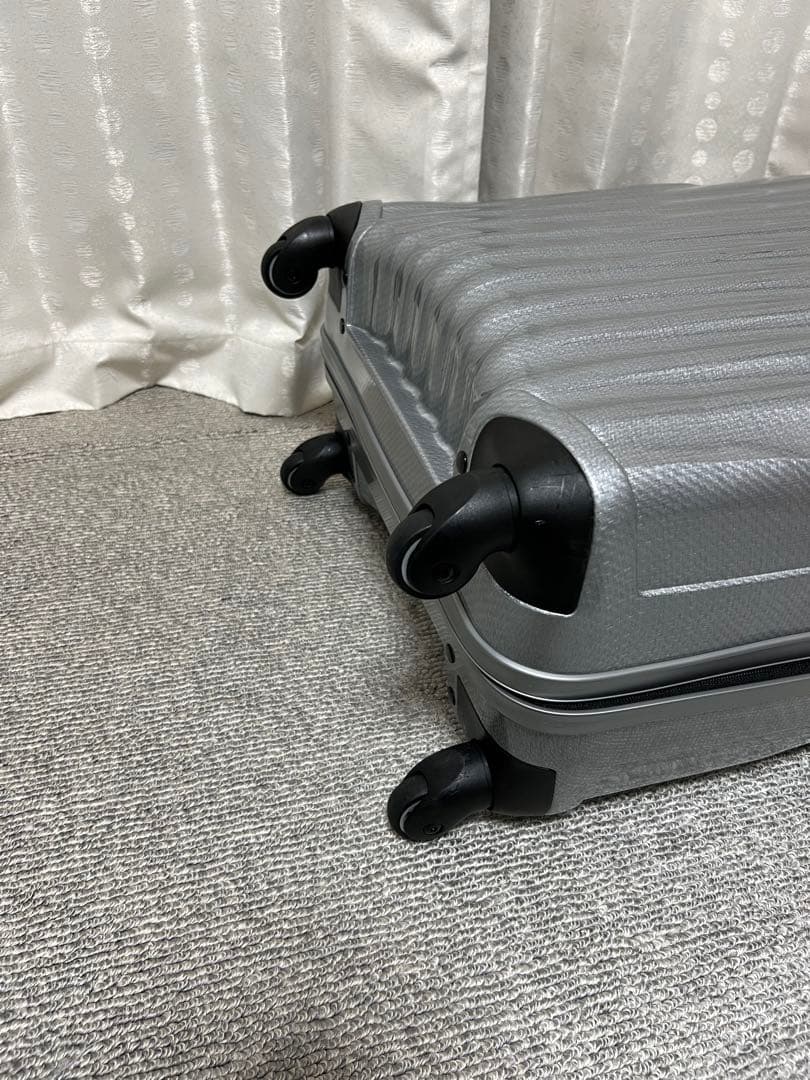 【即購入可】サムソナイト　コスモライト　シルバー　88L【美品】【くっきー様】