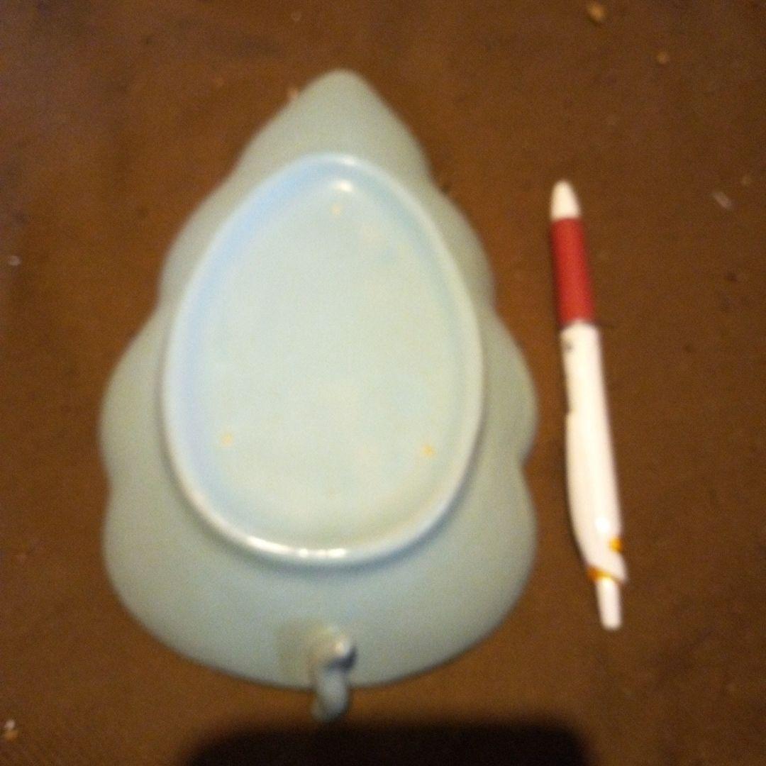 とし　汝窯　水色 陶器製 葉形 小物入れ