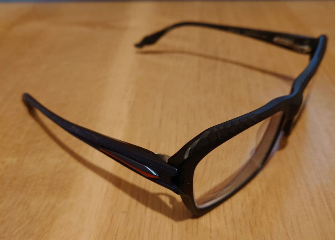 モンスターハンター×ALOOKコラボメガネ　ガムートモデル