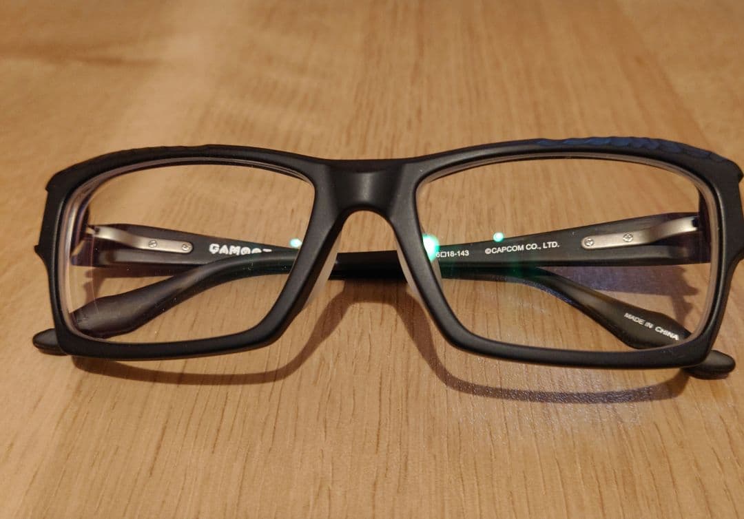 モンスターハンター×ALOOKコラボメガネ　ガムートモデル