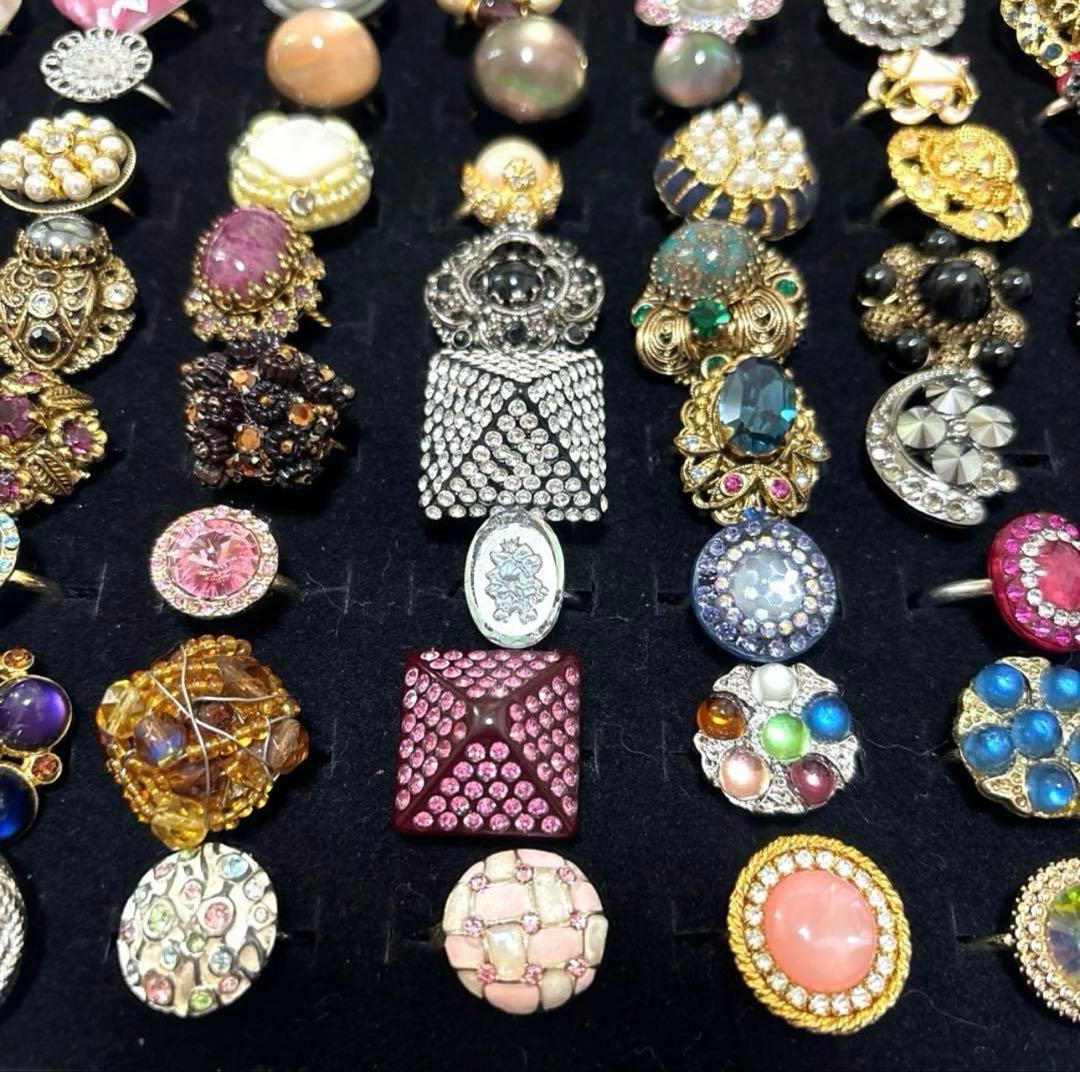 ヴィンテージ　アンティーク　西ドイツ　W.GERMANY 装飾ボタン リング