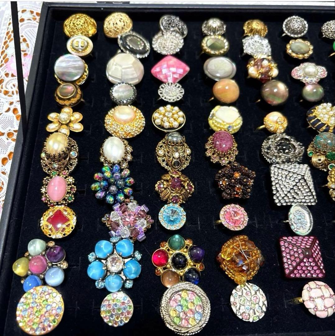 ヴィンテージ　アンティーク　西ドイツ　W.GERMANY 装飾ボタン リング