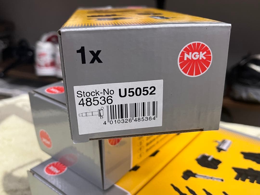 スパークプラグ、イグニッションコイルセット　ヴァンガード　2AZ