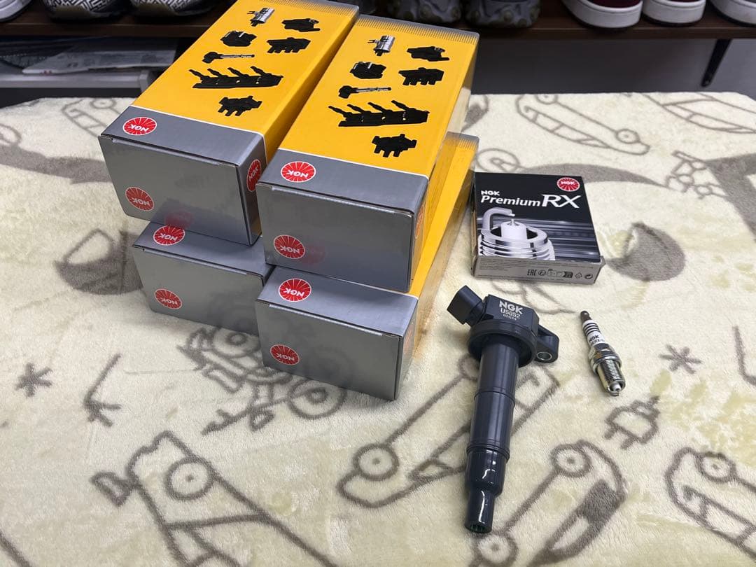 スパークプラグ、イグニッションコイルセット　ヴァンガード　2AZ