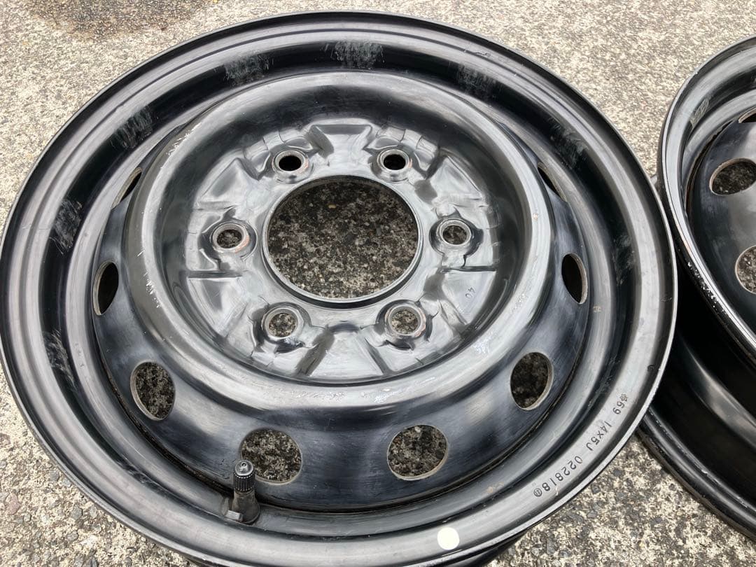 MAZDAボンゴトラックスチールホイール