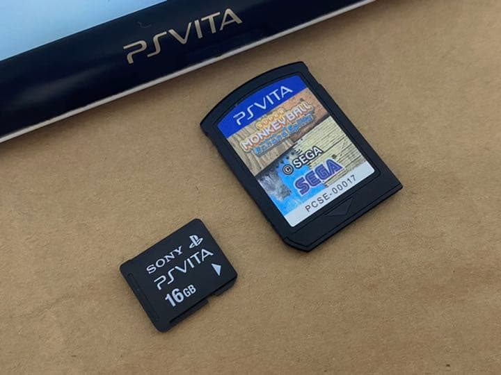 【PS VITA】グレイシアーホワイトPCH2006海外版