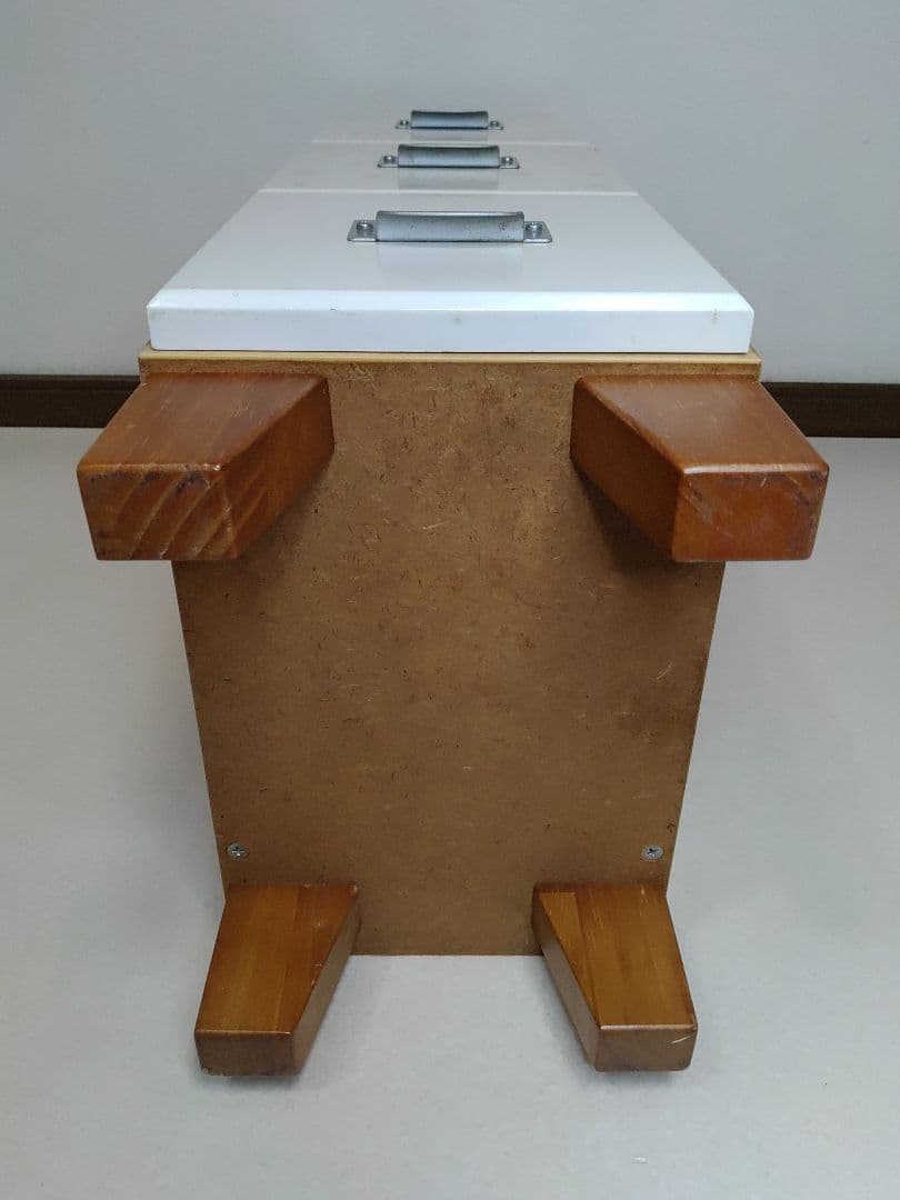 希少 Hello Kitty KT スリムチェスト ミニバラ ハローキティ