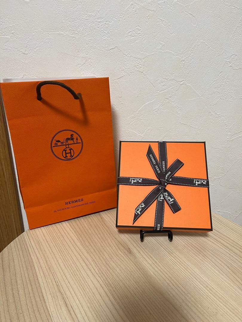 HERMES（エルメス）ノマド 4本セット