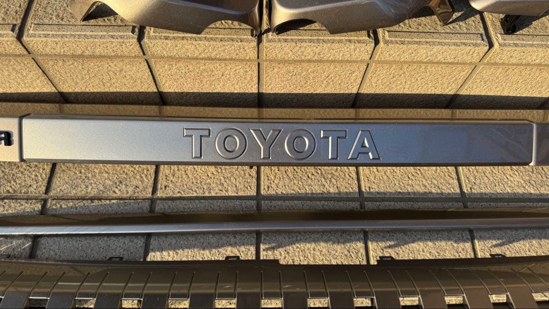 【にこる】ランドクルーザー250 VX 純正外装パーツ3点セット