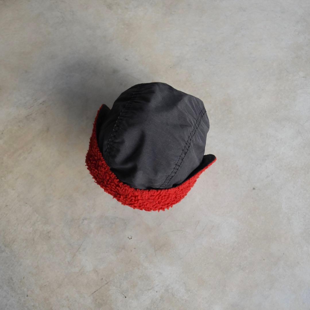 80s90s Because It's There イヤーフラップキャップ黒×赤