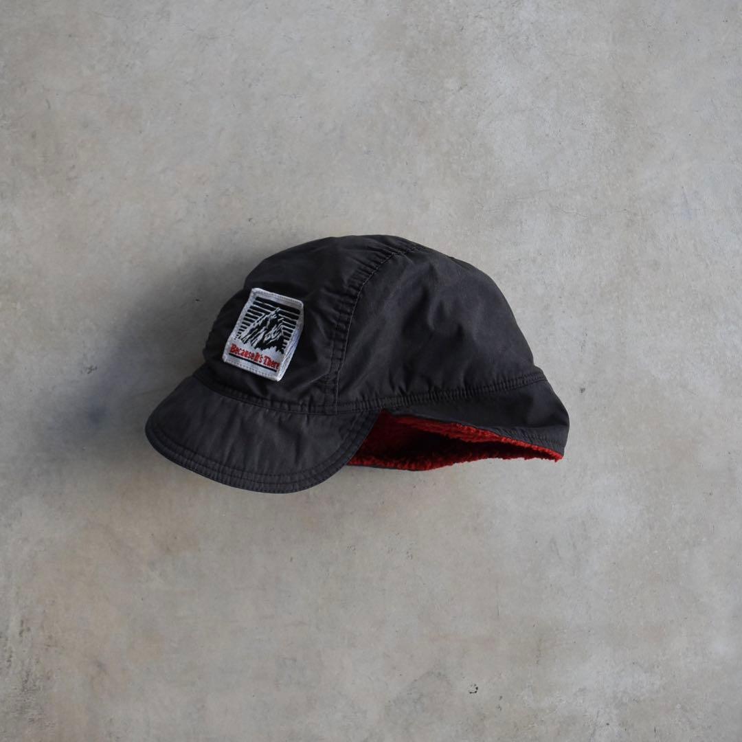 80s90s Because It's There イヤーフラップキャップ黒×赤