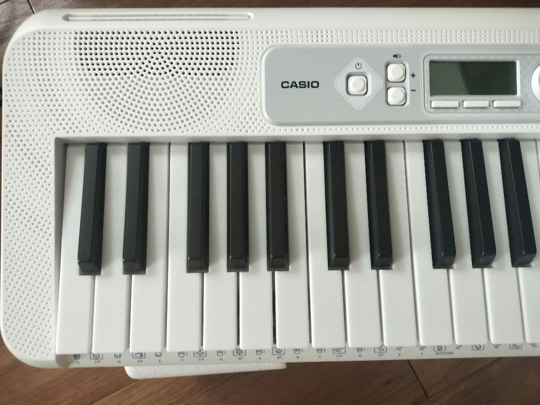 CASIO 61キー電子キーボード 未使用品