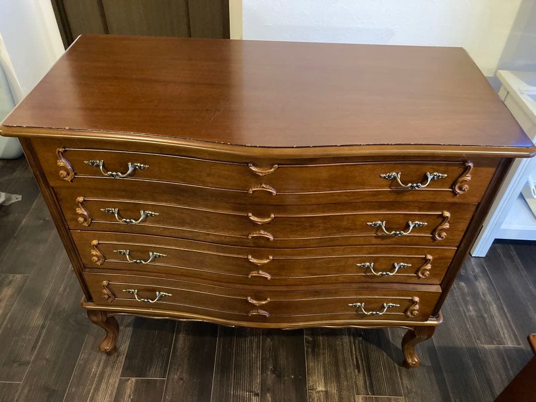 アンティーク猫足チェスト（4段）