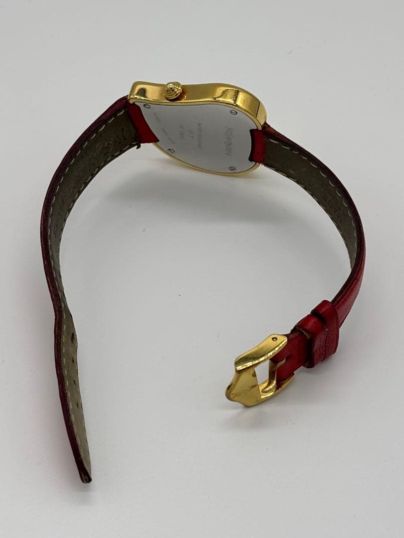 【美品】イヴサンローラン ハートウォッチ クォーツ【05F】純正ベルト【稼働品】