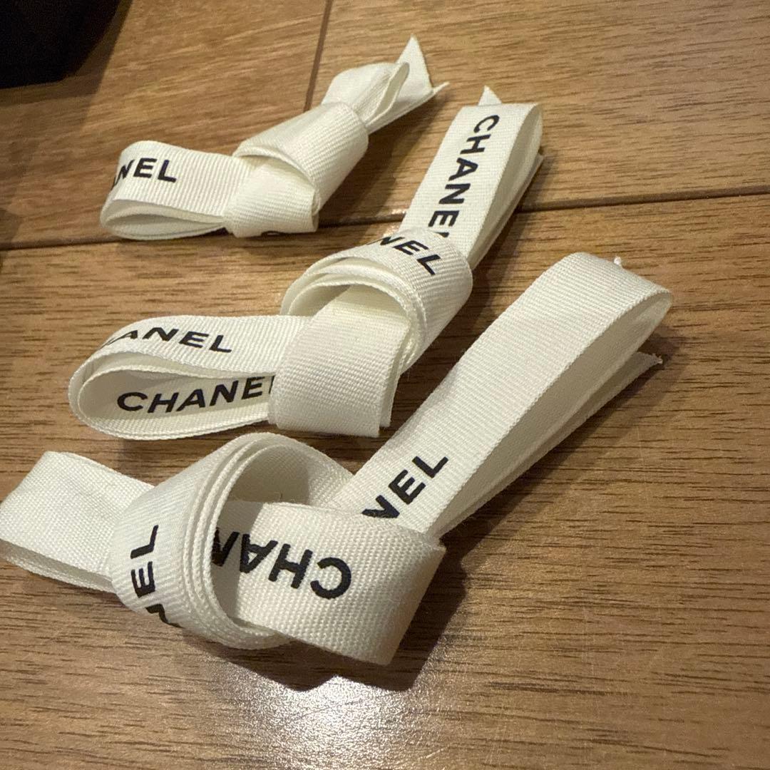 【美品】バラ売り不可　シャネル　ピアスケース　リボン　空箱　紙袋他