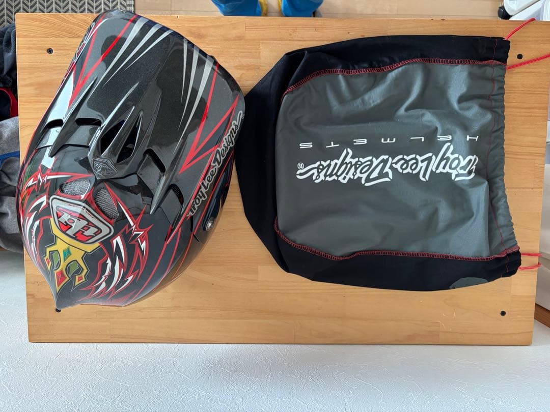 Troy Lee Designs D2 フルフェイスヘルメットM/L