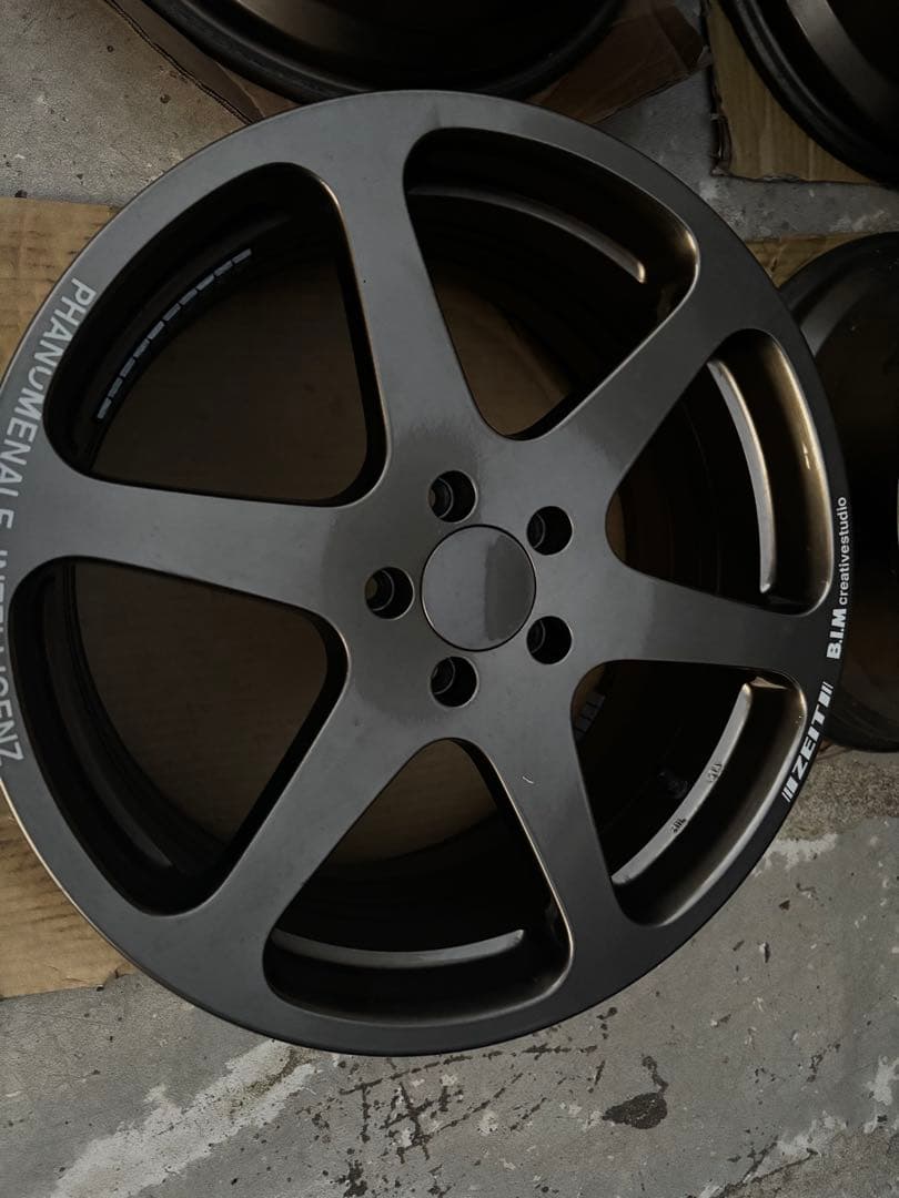 ZEIT B.I.M 17インチ ホイール　ハブ径約73mm美品　4個セット