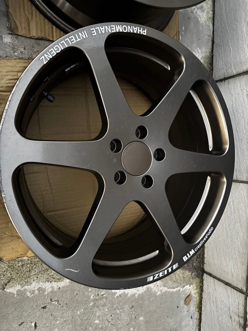 ZEIT B.I.M 17インチ ホイール　ハブ径約73mm美品　4個セット