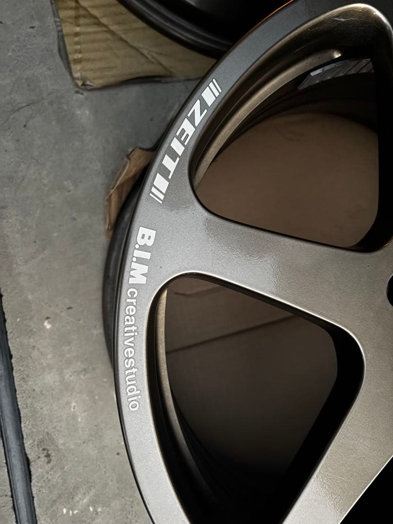 ZEIT B.I.M 17インチ ホイール　ハブ径約73mm美品　4個セット