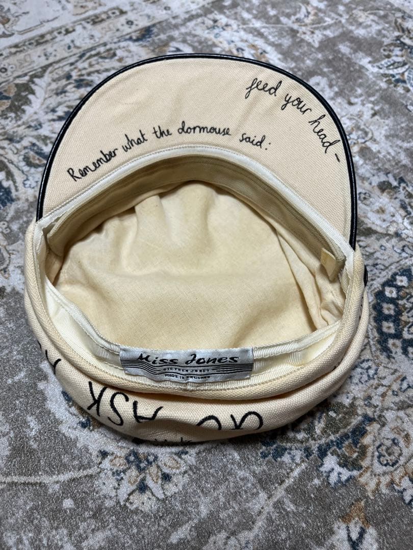 Miss Jones フラットキャップ