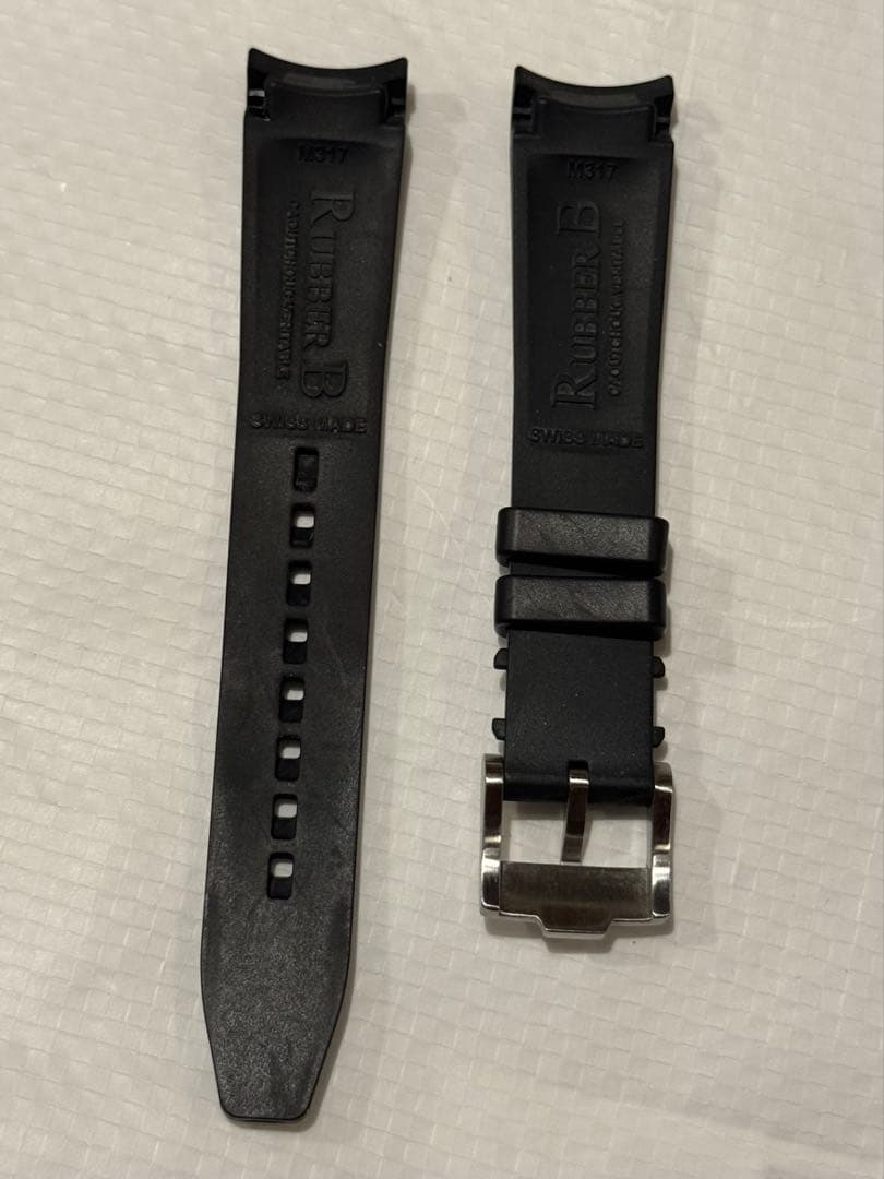 Rubber B ロレックス・ヨットマスター35ミリ用ラバーベルト ブラック