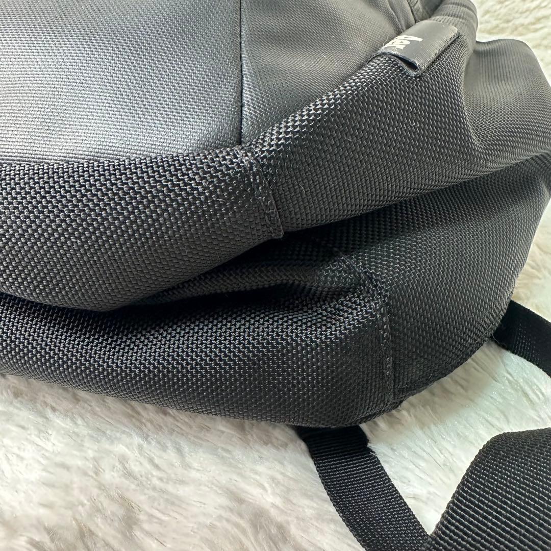 肉弾 様用美品！Aer Day Pack 2 A4収納 PC保護パット付