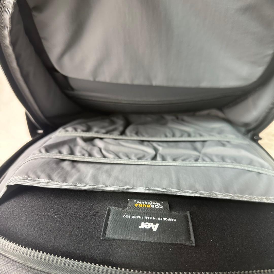 肉弾 様用美品！Aer Day Pack 2 A4収納 PC保護パット付