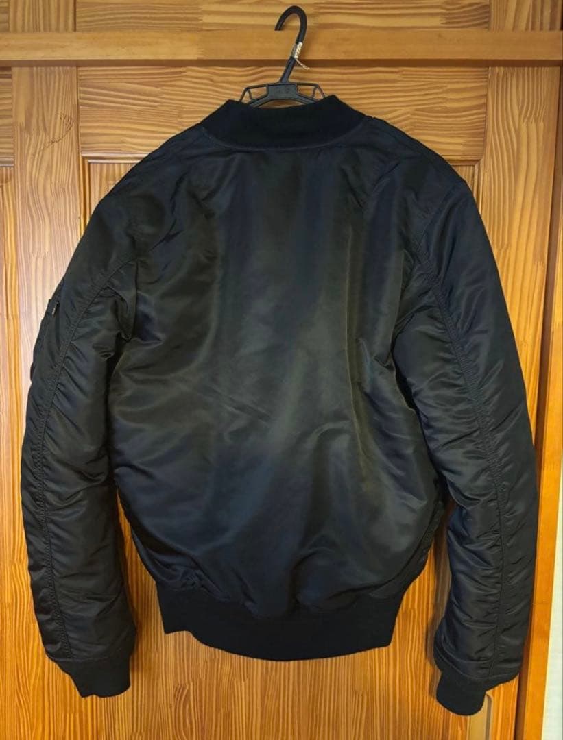 週末セール!MA-1 フライトジャケット ブラック　アルファ