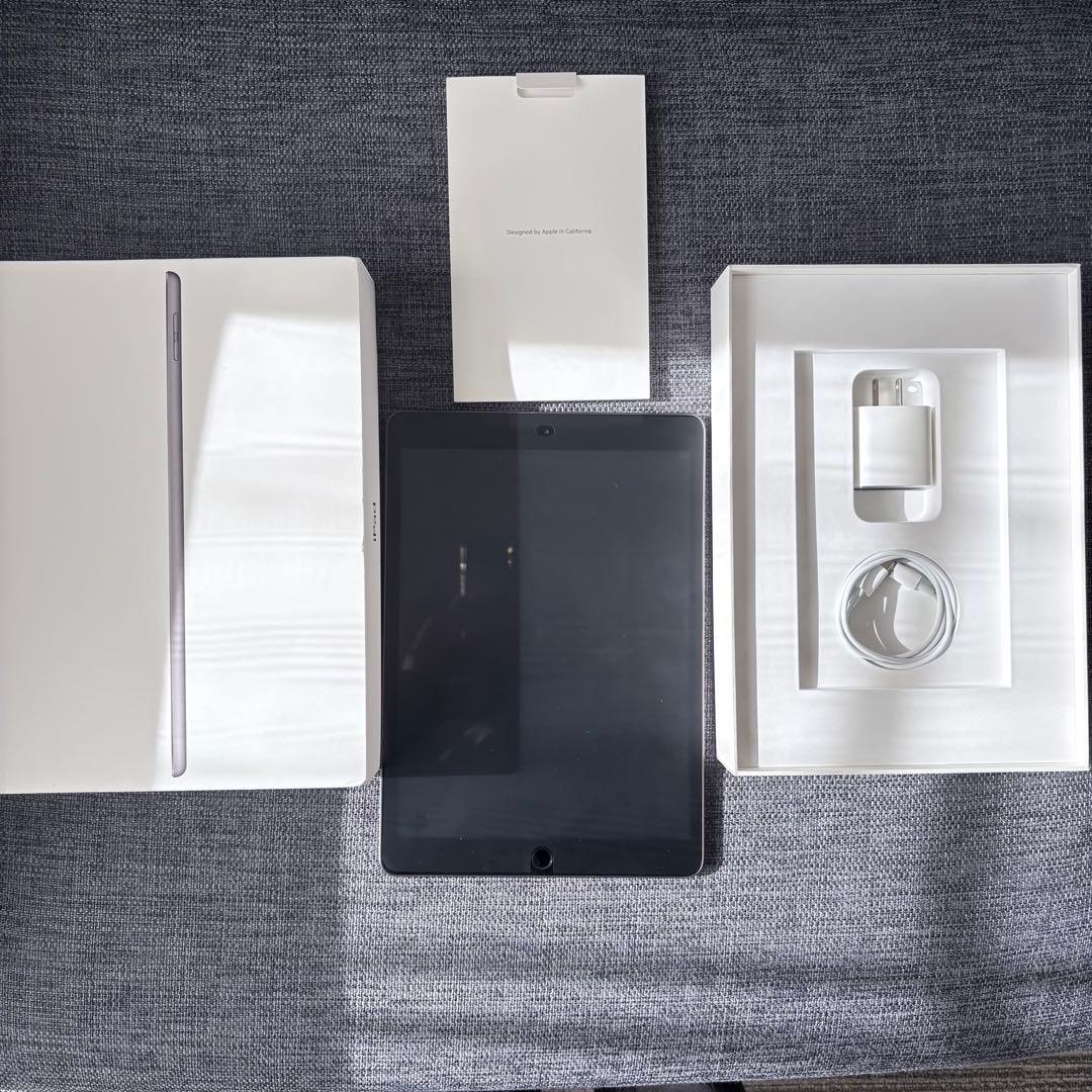Apple iPad 第8世代 32GB Wi-Fi スペースグレイ