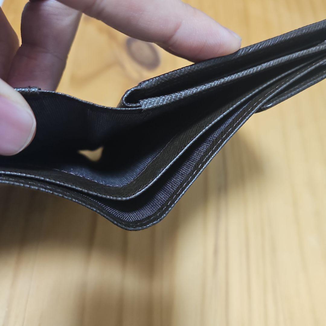 【年末年始SALE】バーバリー　二つ折り財布　レザー brown